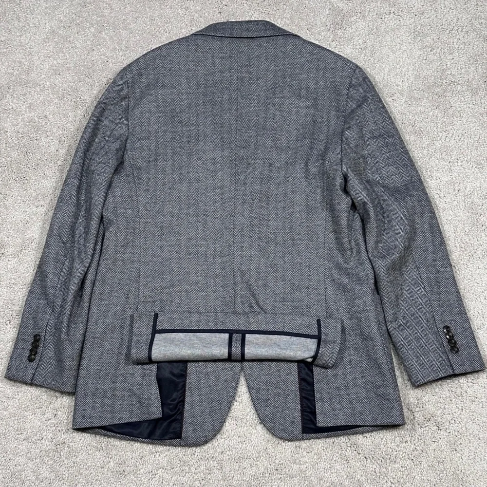 Jos. A. Bank sophisticated men